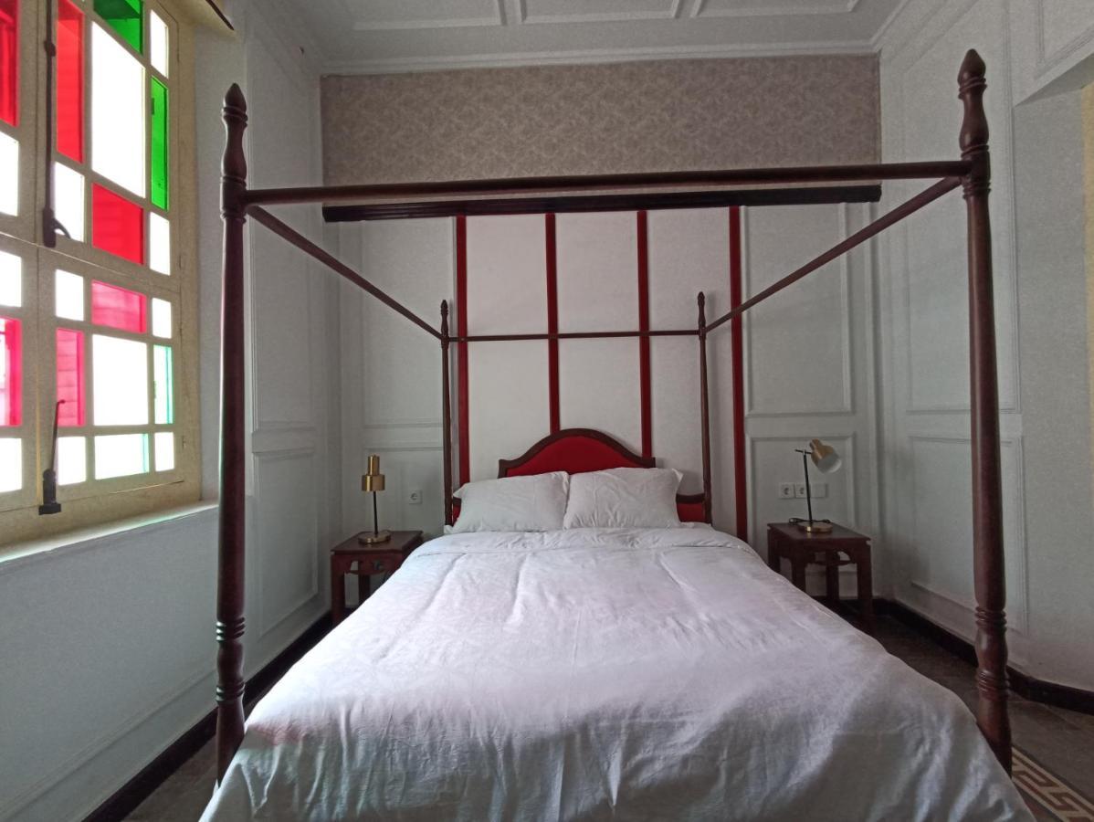 Mruyung Guest House Kota Lama Banyumas Mitra Reddoorz Dış mekan fotoğraf